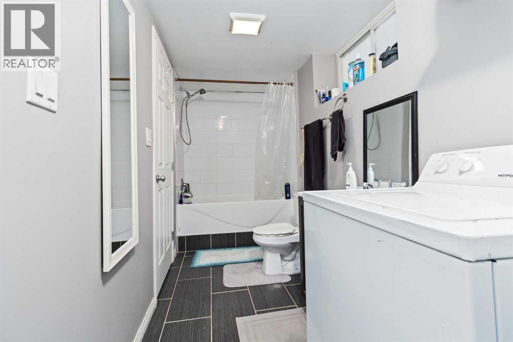 328 Burton Place, Fort McMurray