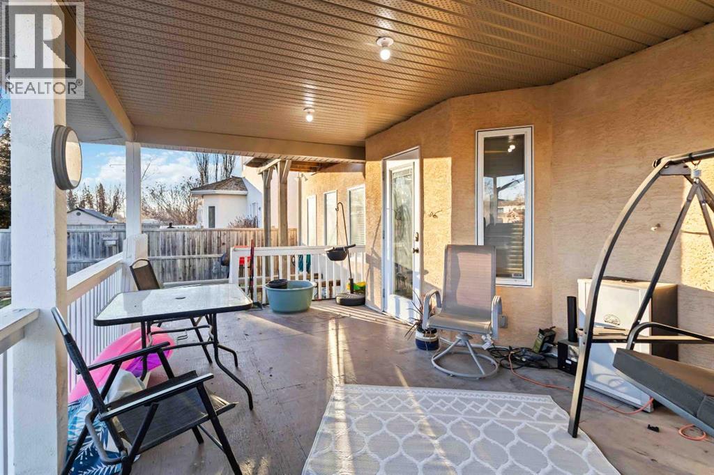 328 Burton Place, Fort McMurray