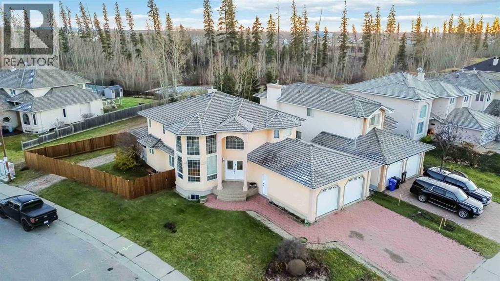 328 Burton Place, Fort McMurray