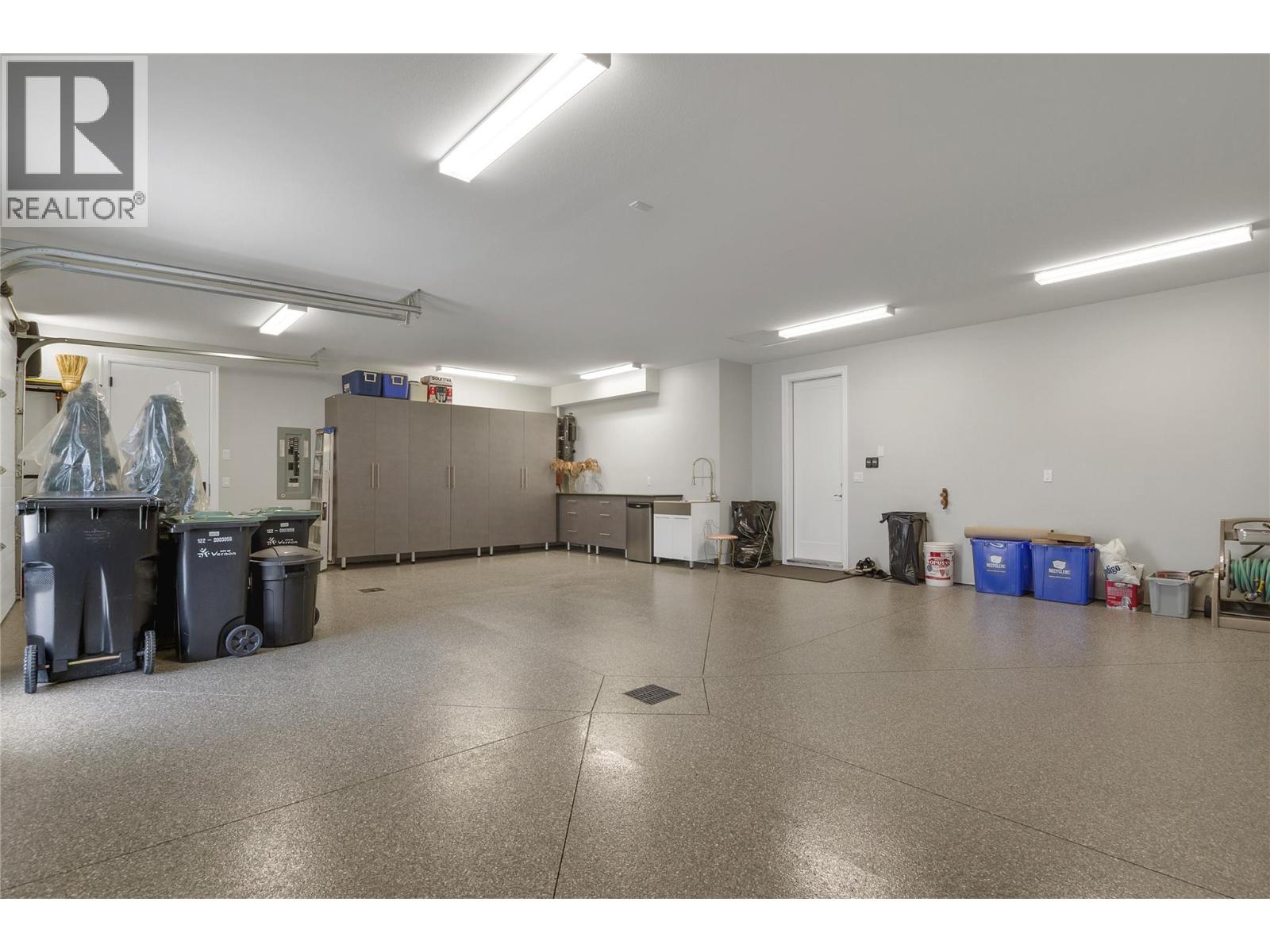  7091 Jasper Drive, Vernon