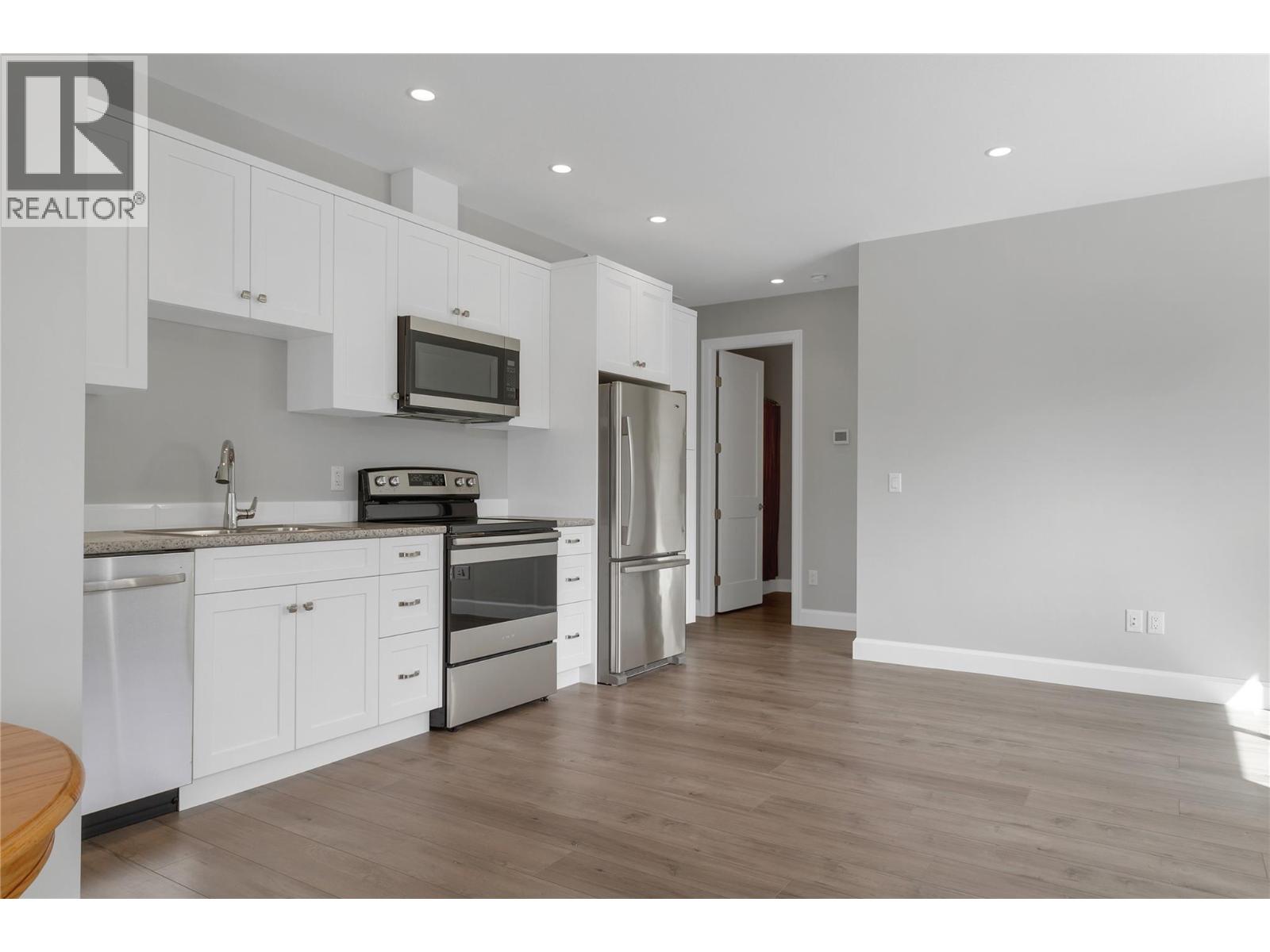  7091 Jasper Drive, Vernon