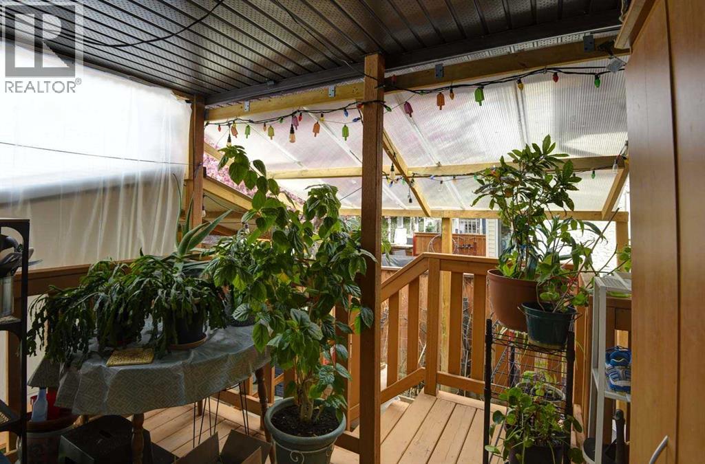 Single Family House Bi-level for Sale in  Ogmoor Crescent SE Ogden Calgary 