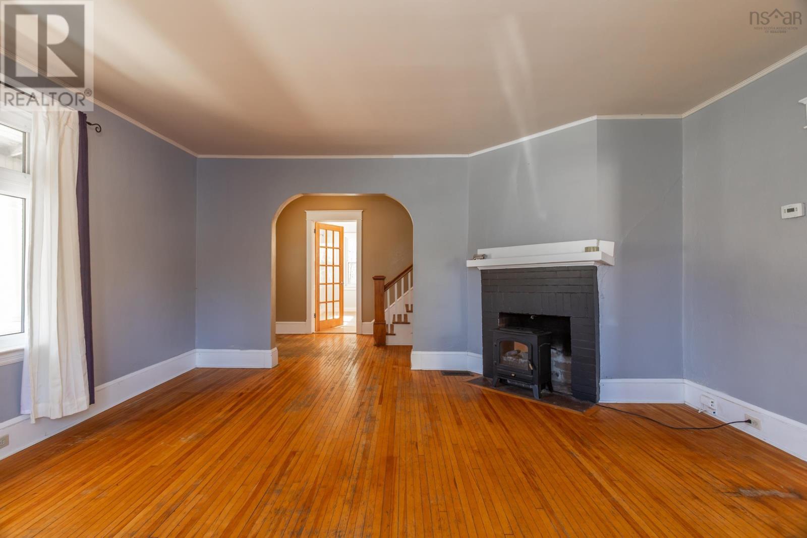 Property 20 of 46 of 161 Granville Street