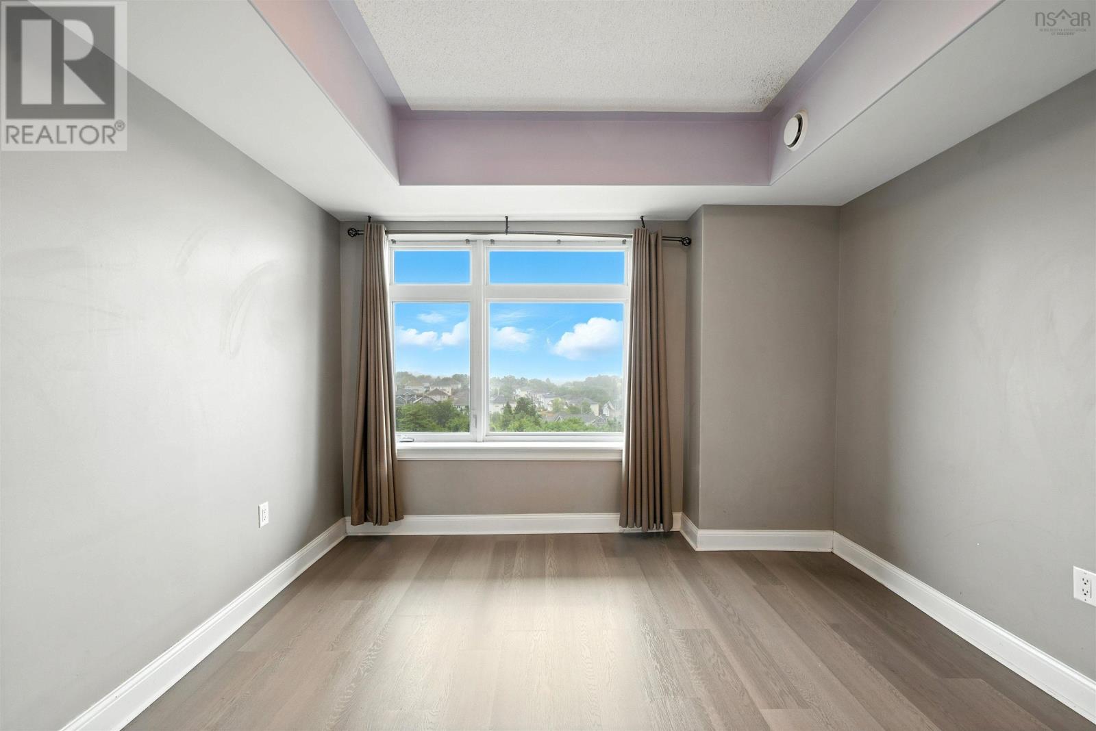 Property 26 of 34 of 703 60 Walter Havill Drive