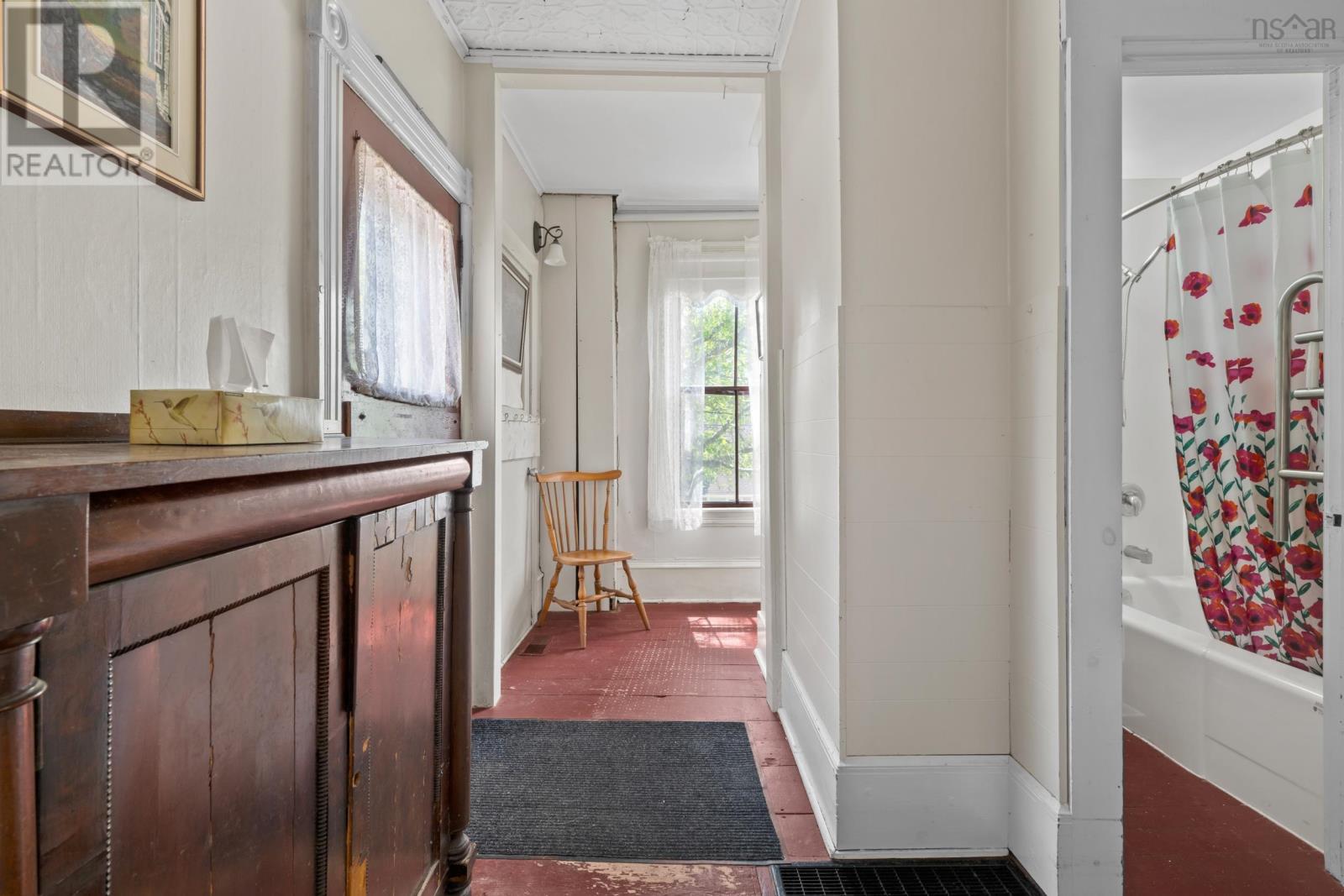 Property 15 of 36 of 149 Duke Street