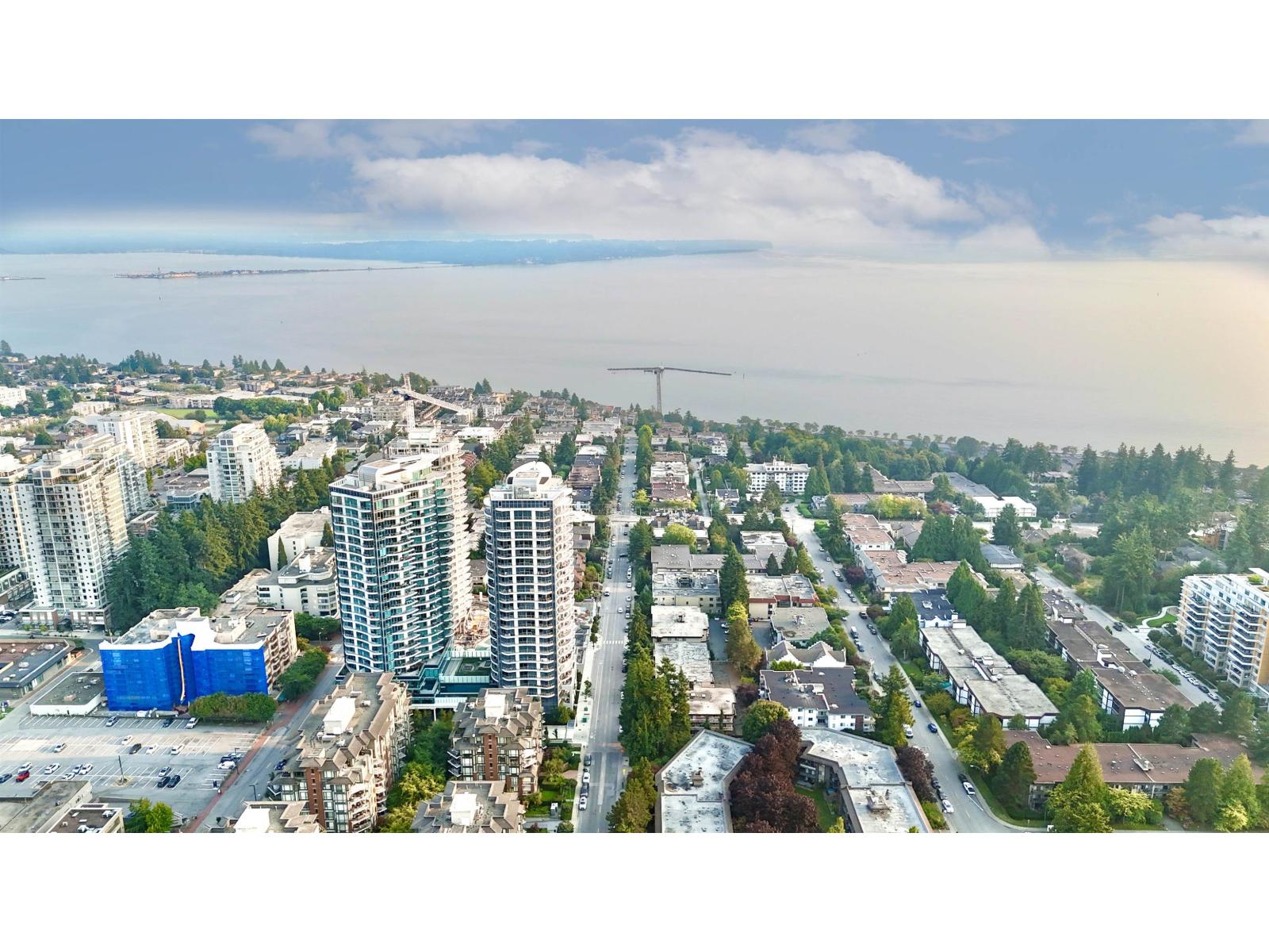 603 1550 MARTIN STREET, White Rock