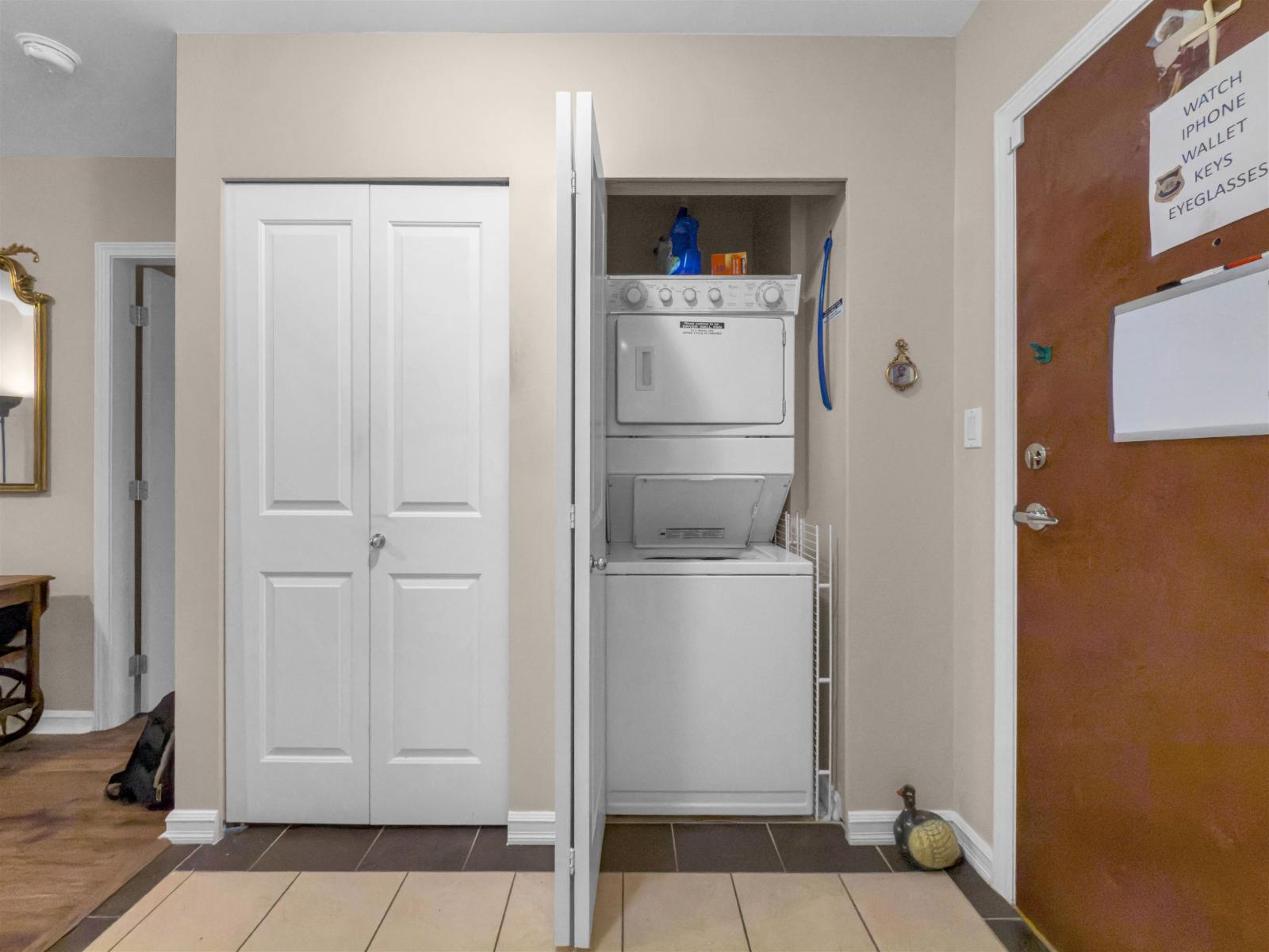 603 1550 MARTIN STREET, White Rock