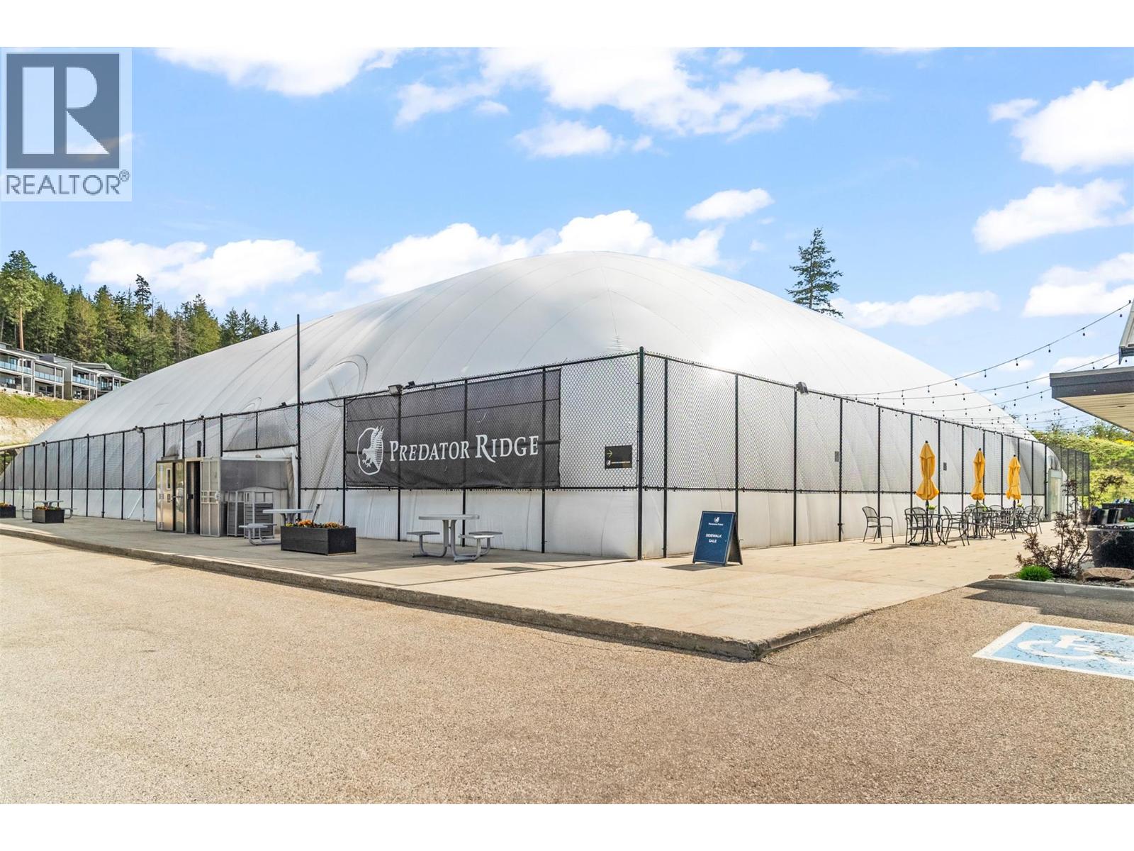 501 Vardon Lane, Vernon