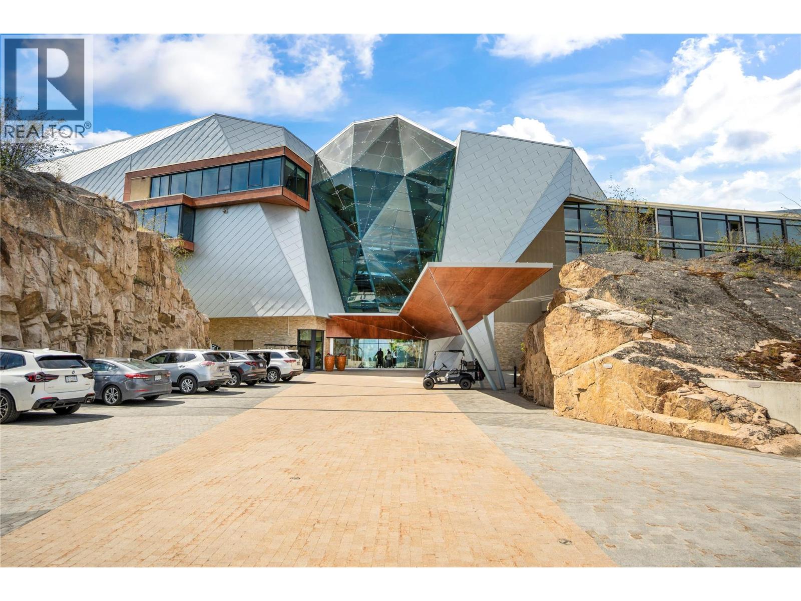 501 Vardon Lane, Vernon