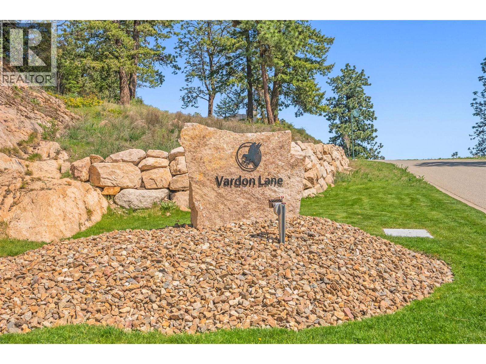 501 Vardon Lane, Vernon