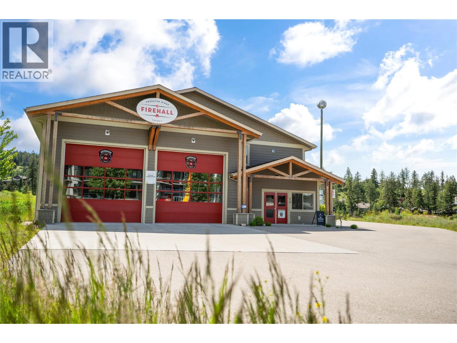 501 Vardon Lane, Vernon