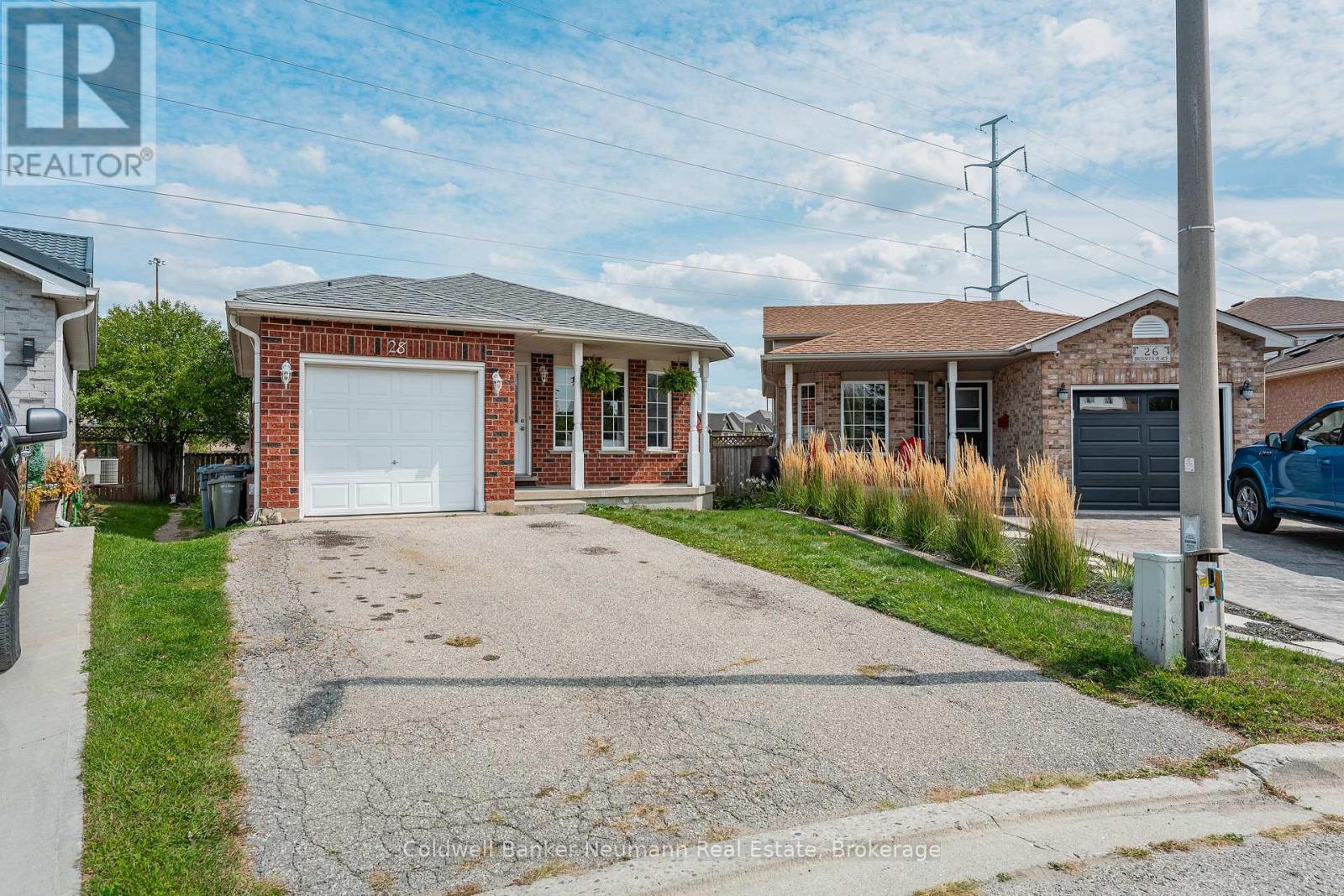 28 BRONWYN PLACE