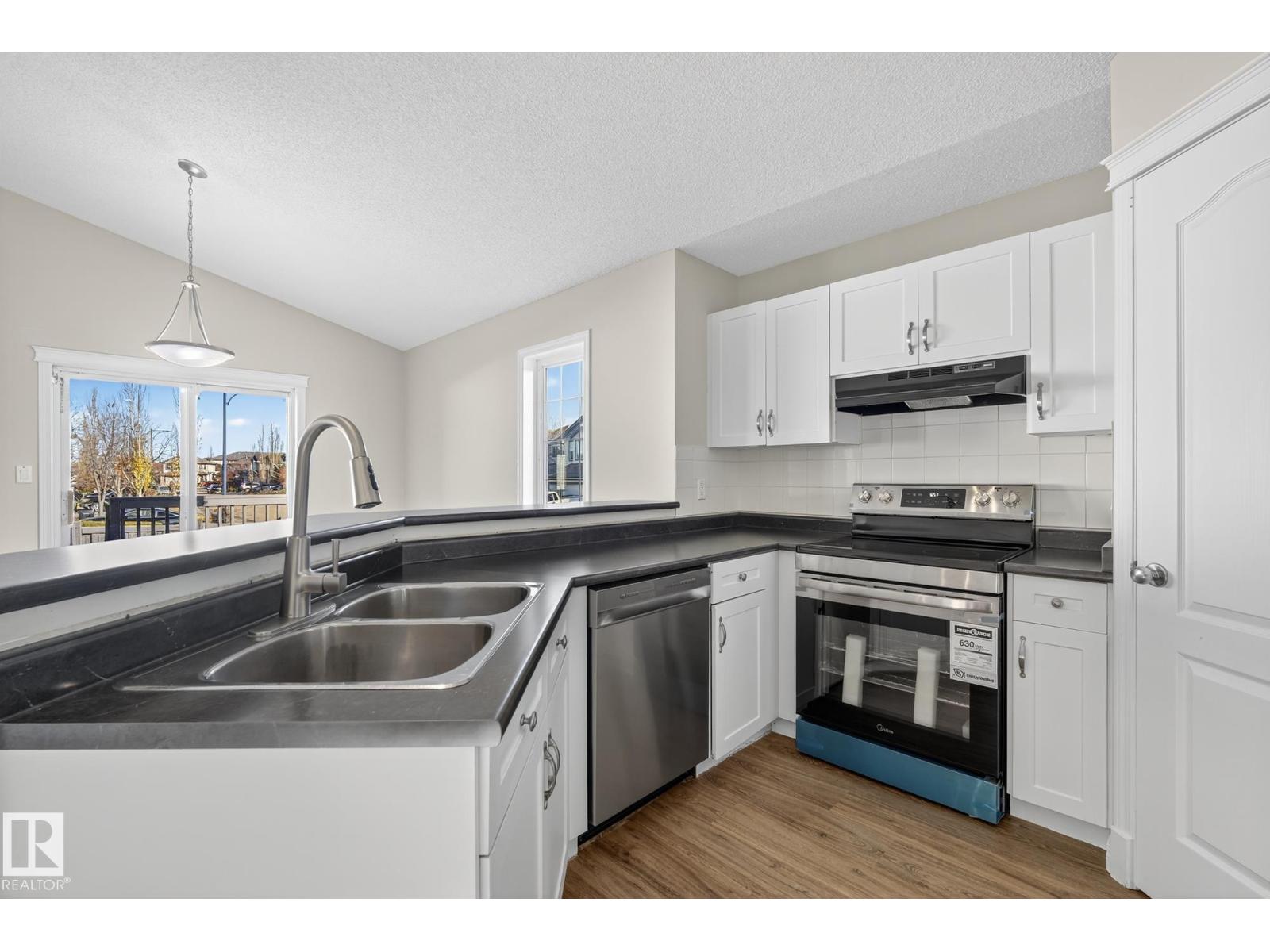 186 MACEWAN RD SW, Edmonton