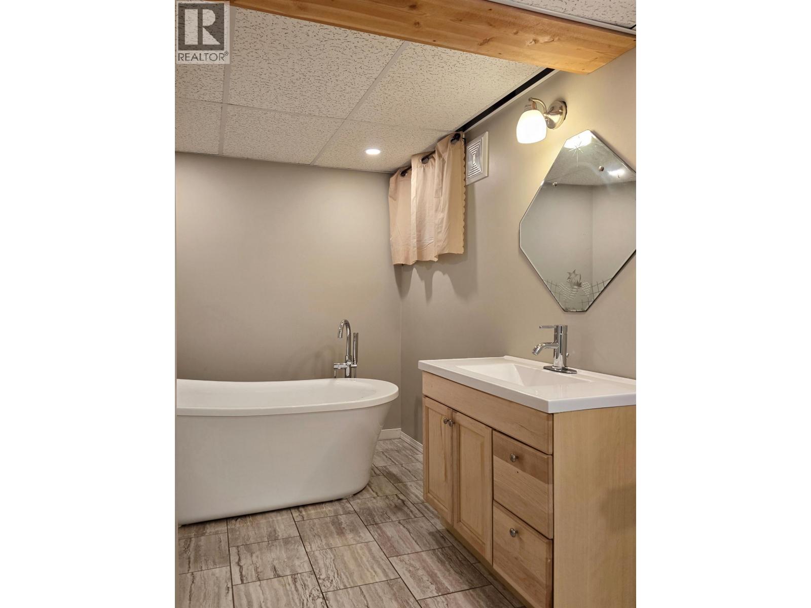 357 N 2ND AVENUE, Williams Lake