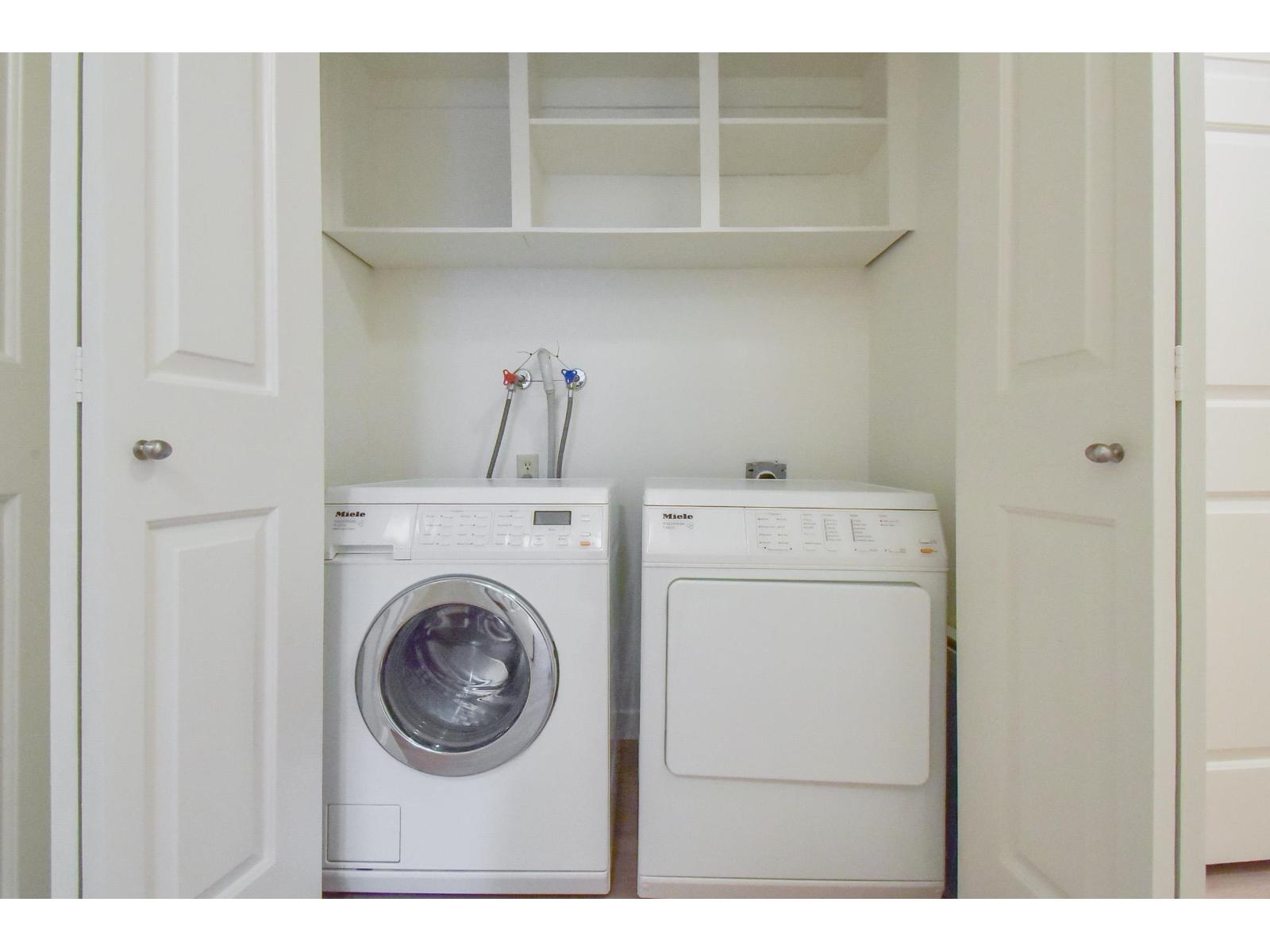 107 1459 BLACKWOOD STREET, White Rock