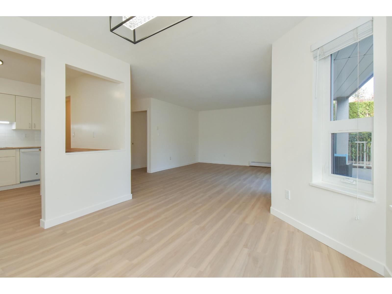 107 1459 BLACKWOOD STREET, White Rock