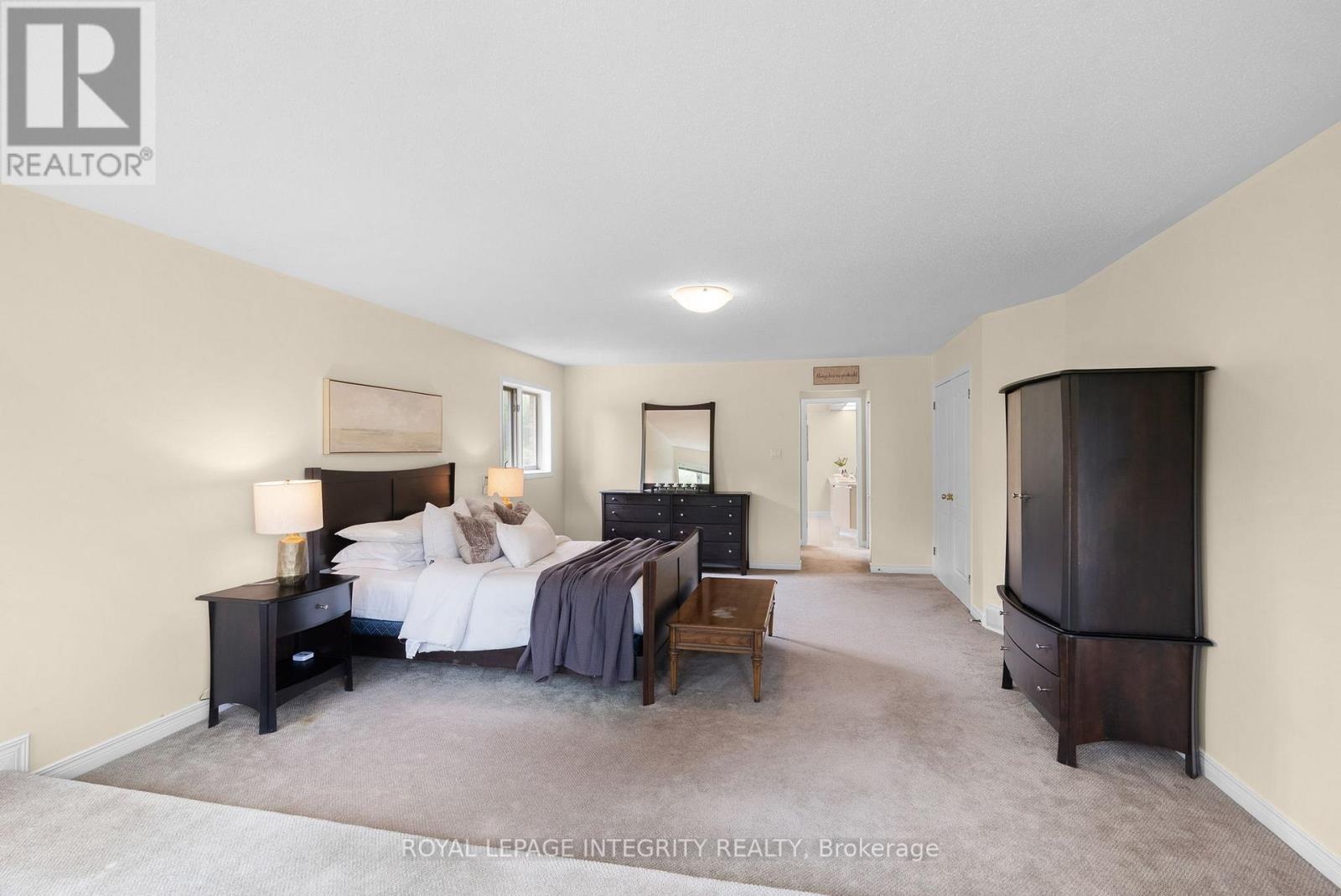 22 MARCHBROOK CIRCLE - 25