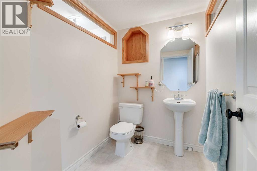 29 West Terrace Drive, Cochrane