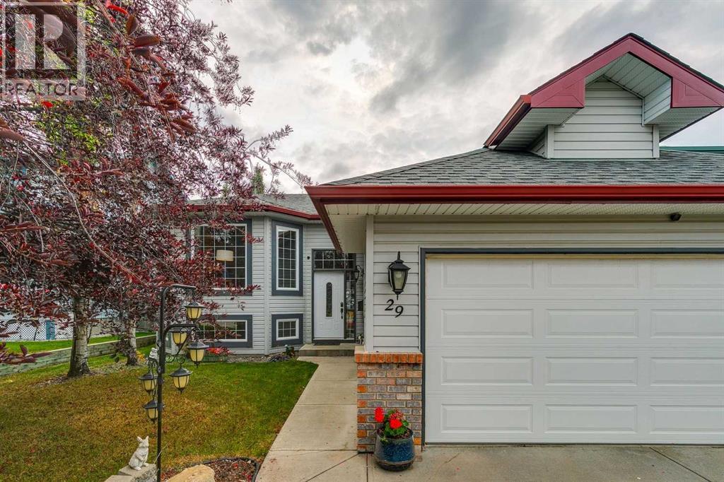 29 West Terrace Drive, Cochrane