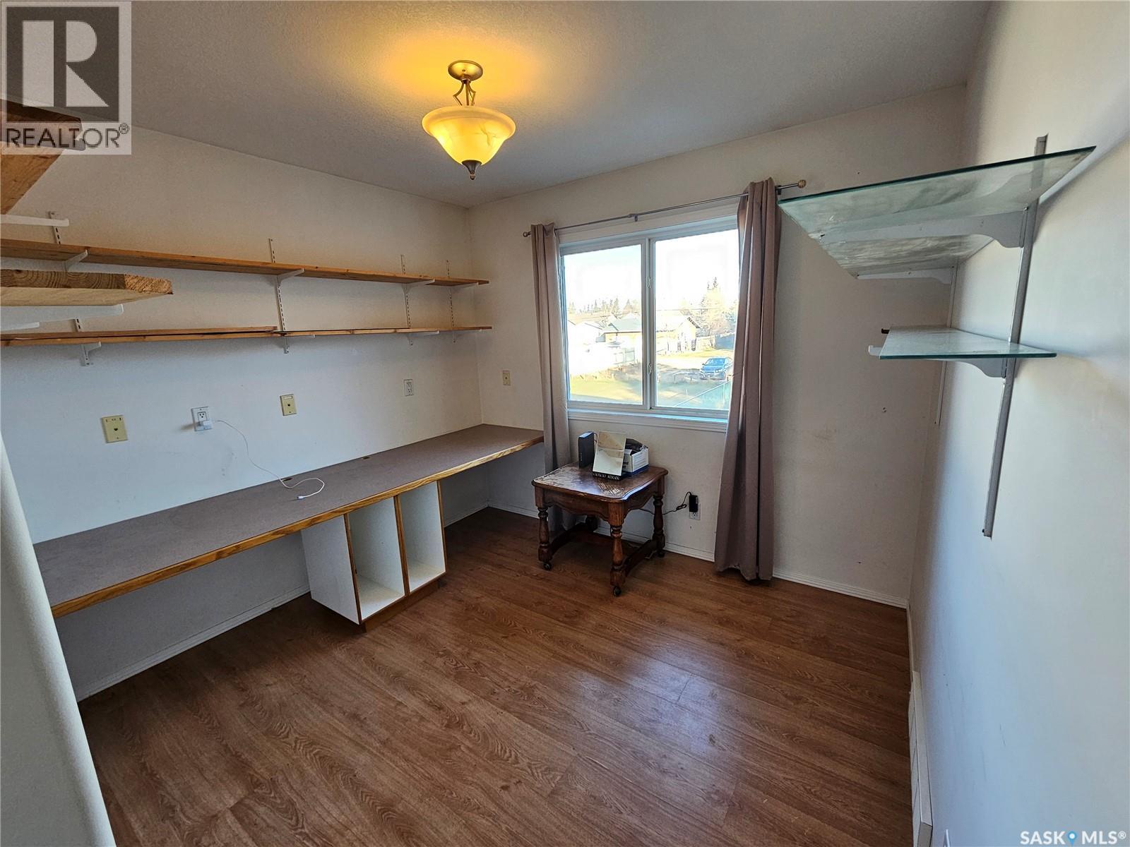 807 3rd AVENUE W - 13