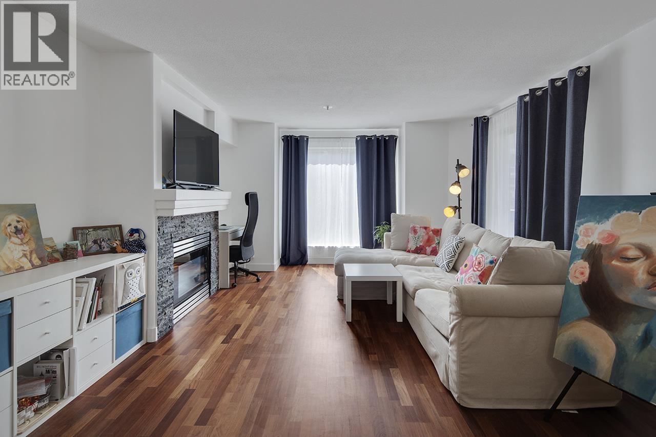 206 1650 GRANT AVENUE, Port Coquitlam