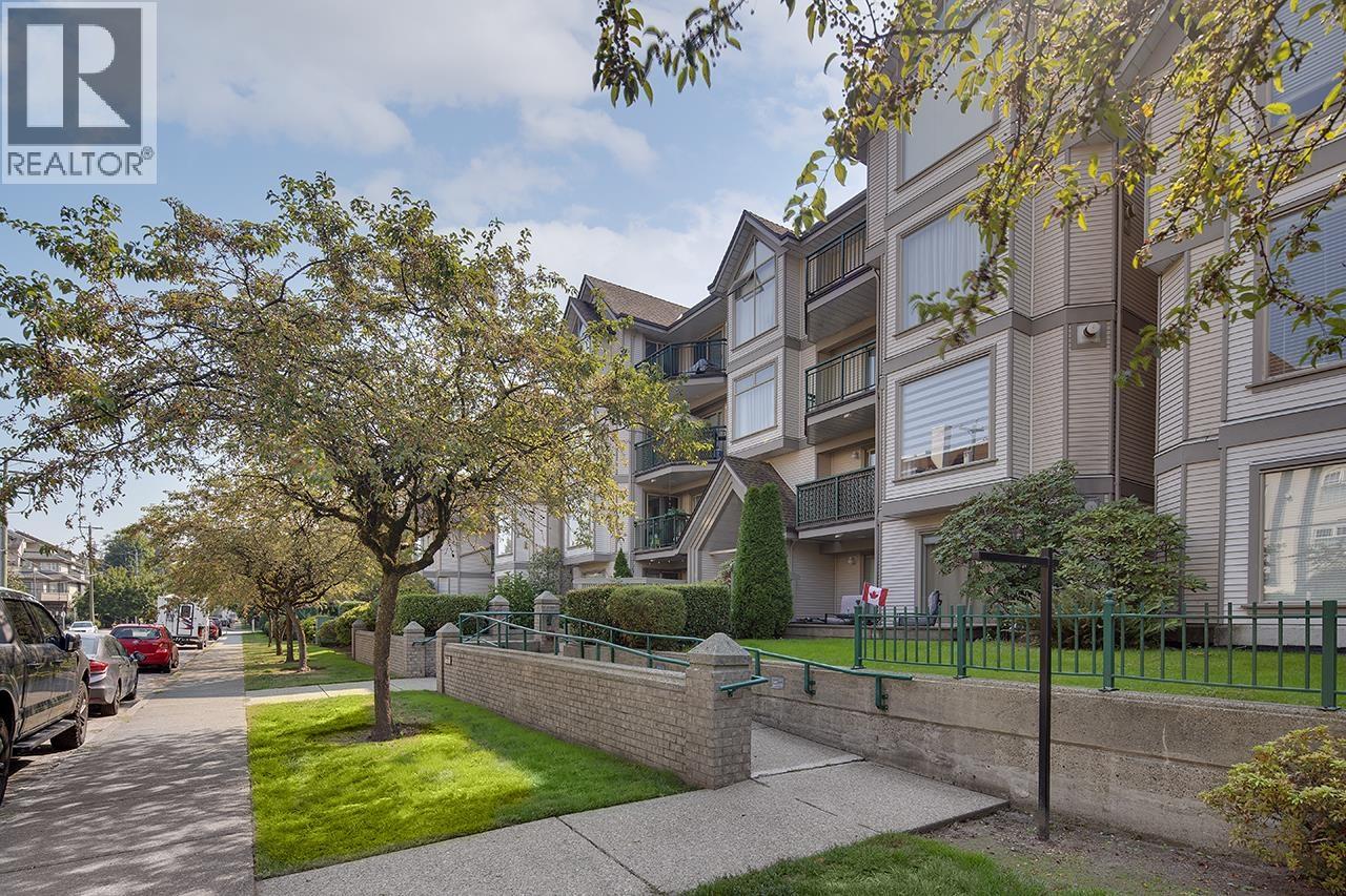 206 1650 GRANT AVENUE, Port Coquitlam