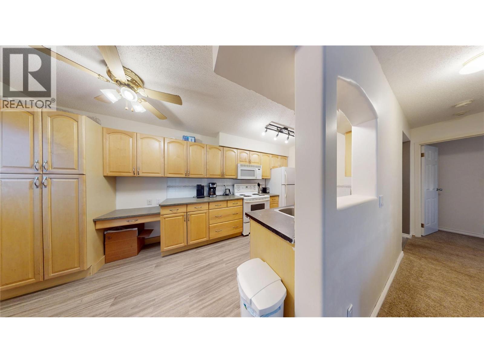 101A 1335 ALPINE DRIVE - 7