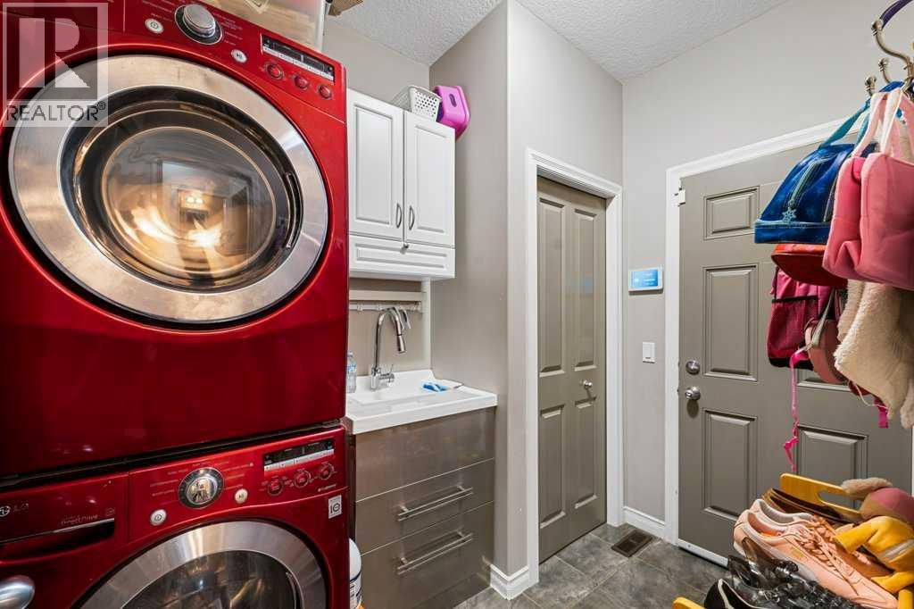 Single Family House for Sale in  Sage Hill Green NW Sage Hill Calgary 