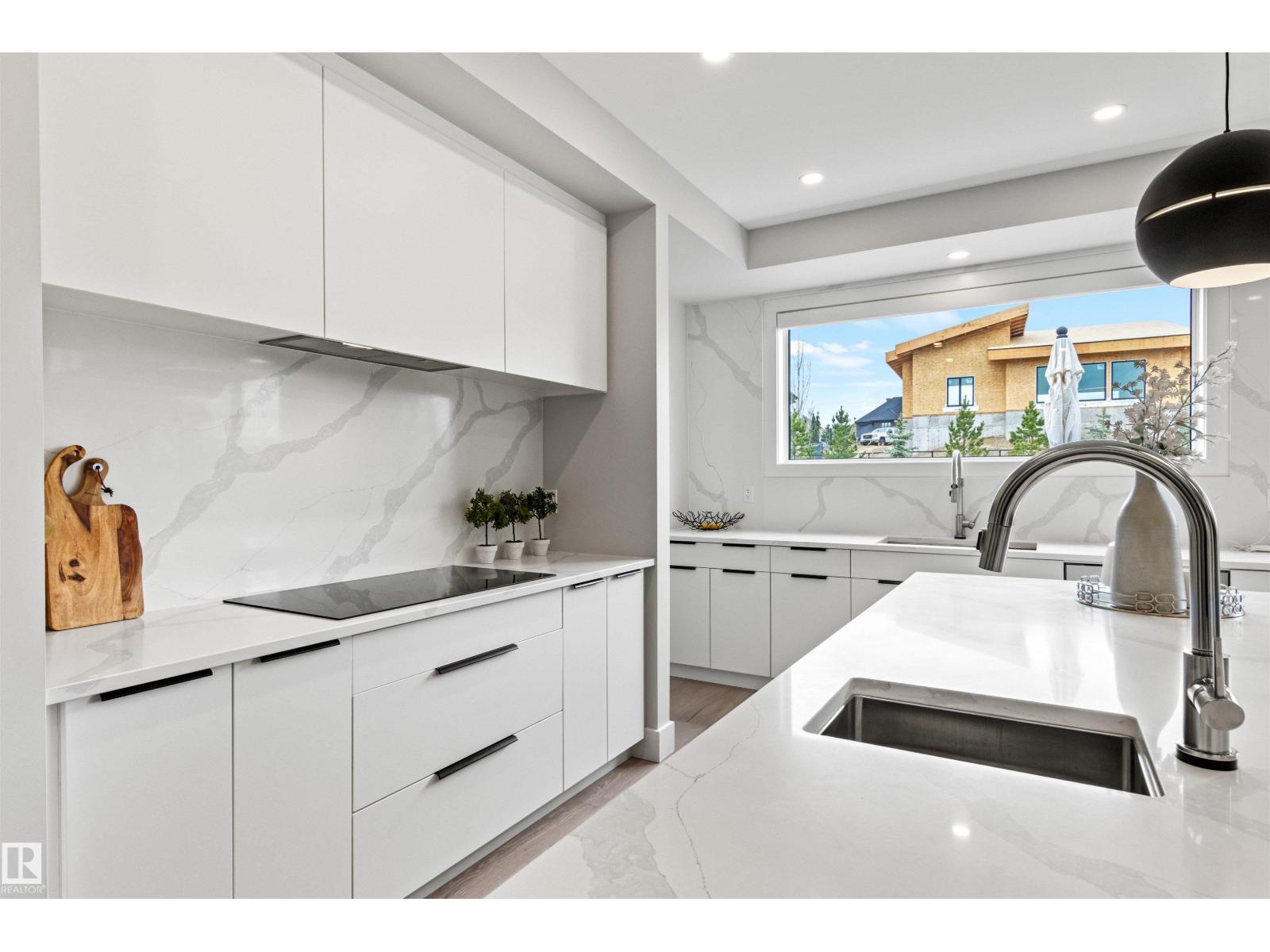 70 Pinnacle Summit, Rural Sturgeon County