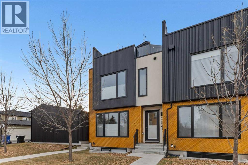 Single Family House for Sale in   Street SW Altadore Calgary 