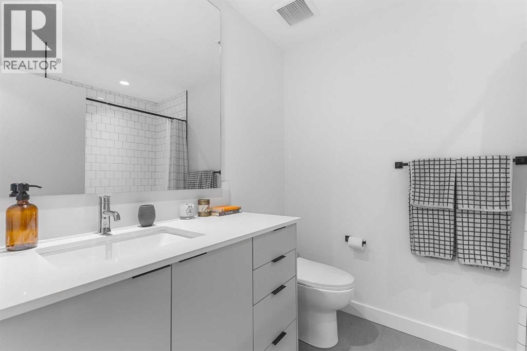 Single Family House for Sale in   Street SW Altadore Calgary 