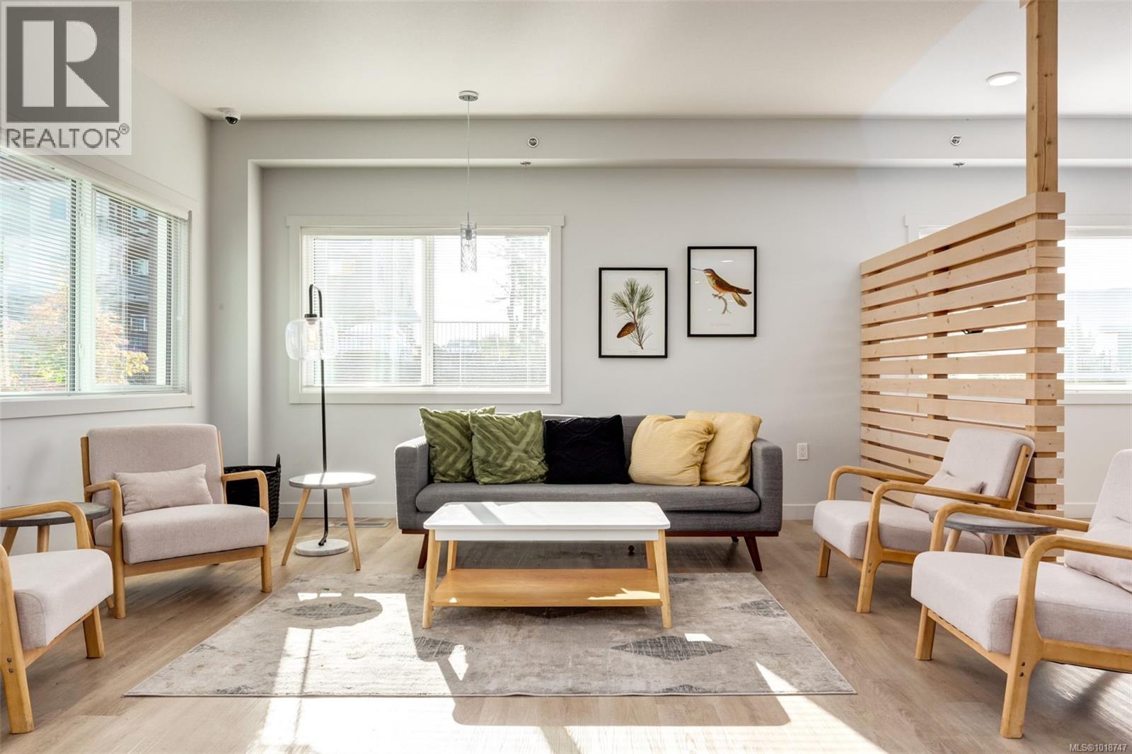 310 4830 Cedar Ridge Pl, Nanaimo