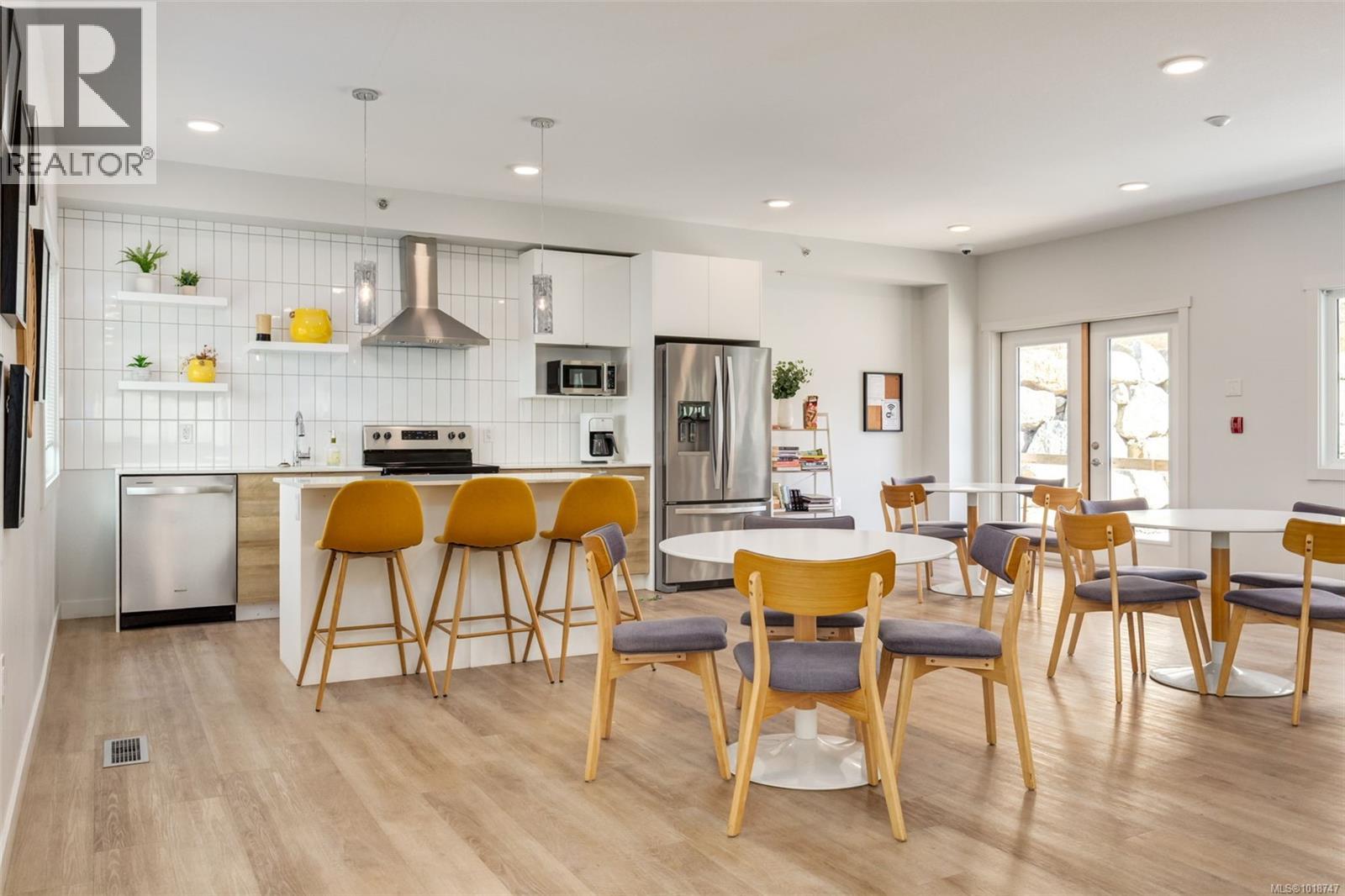 310 4830 Cedar Ridge Pl, Nanaimo