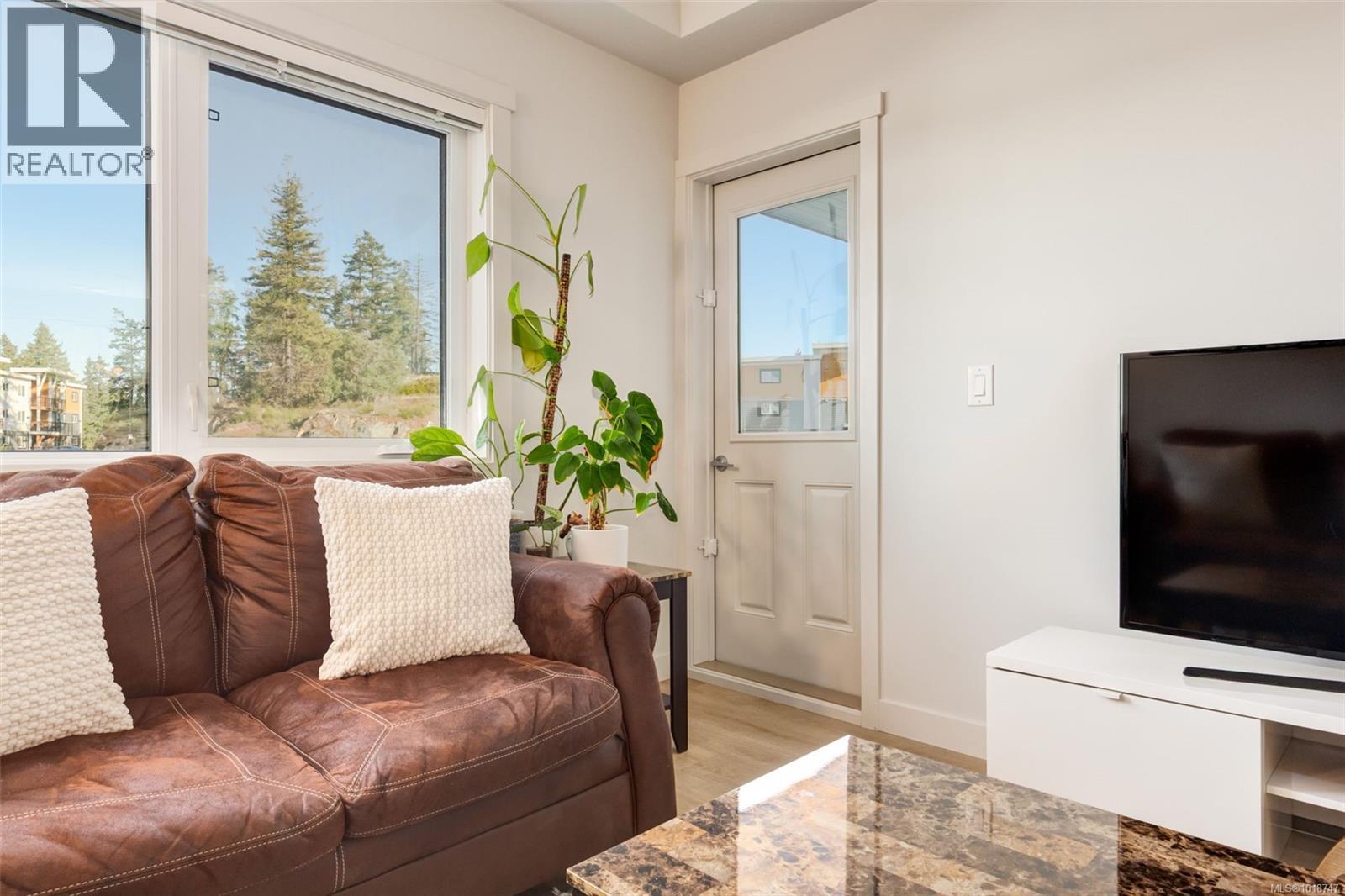 310 4830 Cedar Ridge Pl, Nanaimo