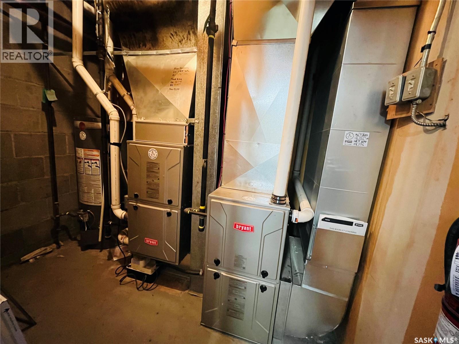 Single Family House Bungalow for Sale in  Chaplin STREET W Swift Current 