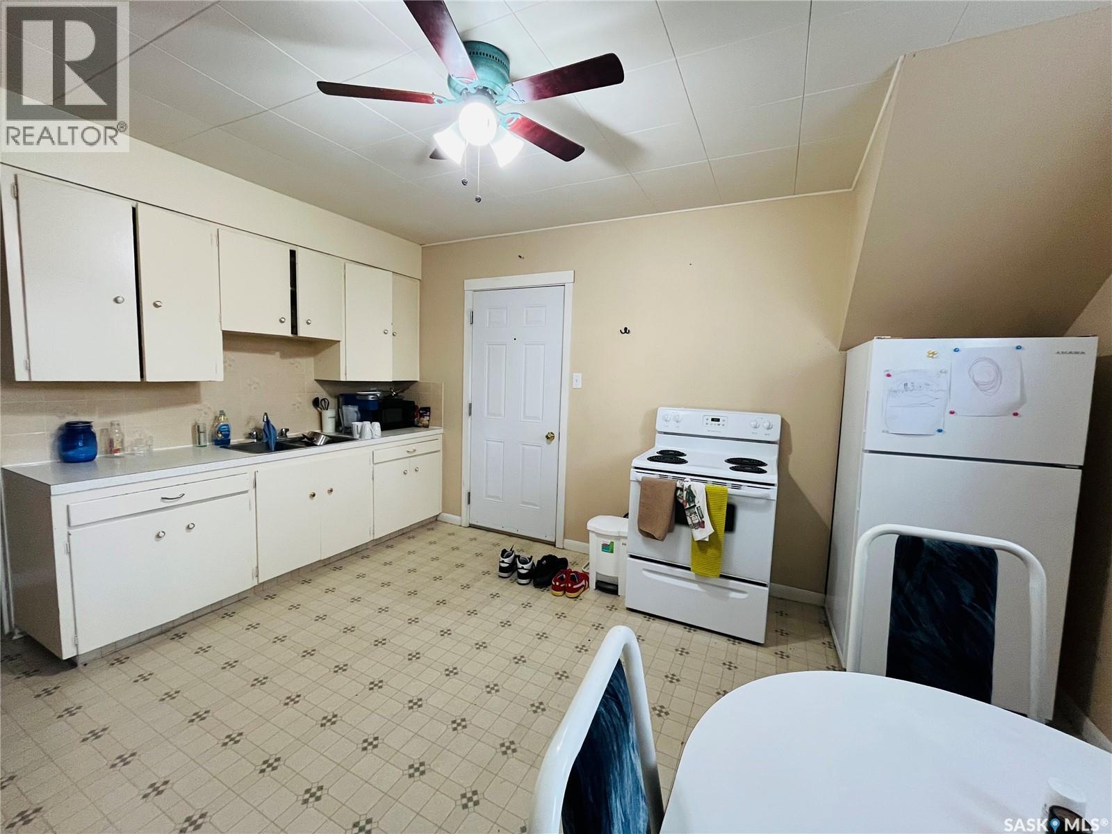 Single Family House Bungalow for Sale in  Chaplin STREET W Swift Current 