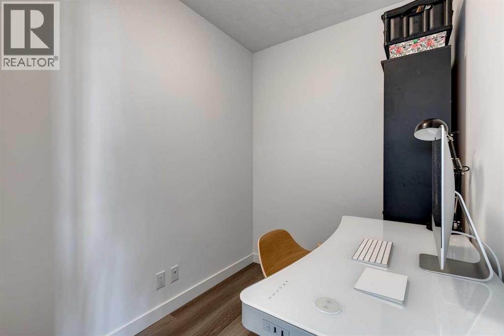 Single Family House for Sale in   A Street NW Sunnyside Calgary 