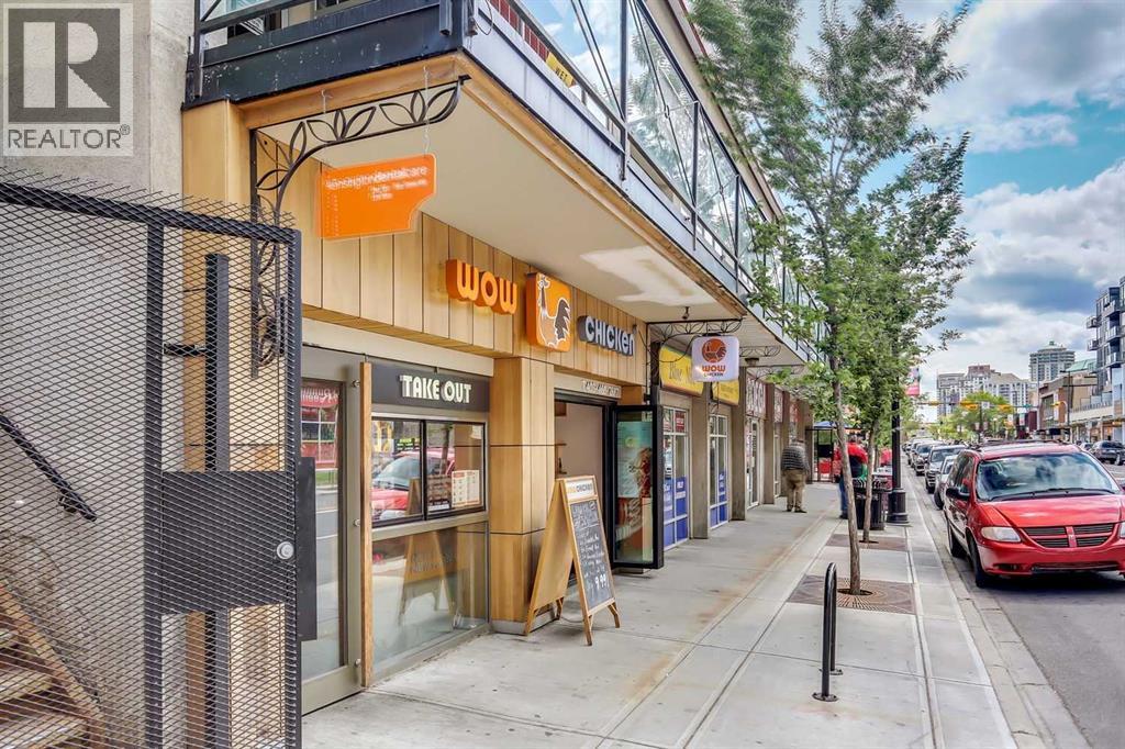 Single Family House for Sale in   A Street NW Sunnyside Calgary 