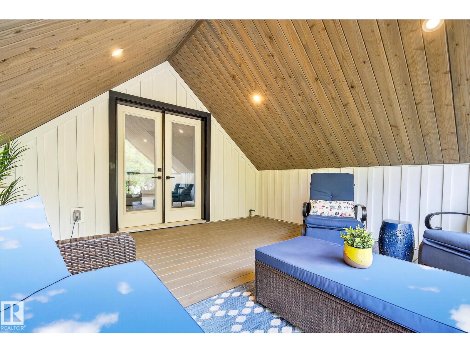 9721 96 ST NW, Edmonton