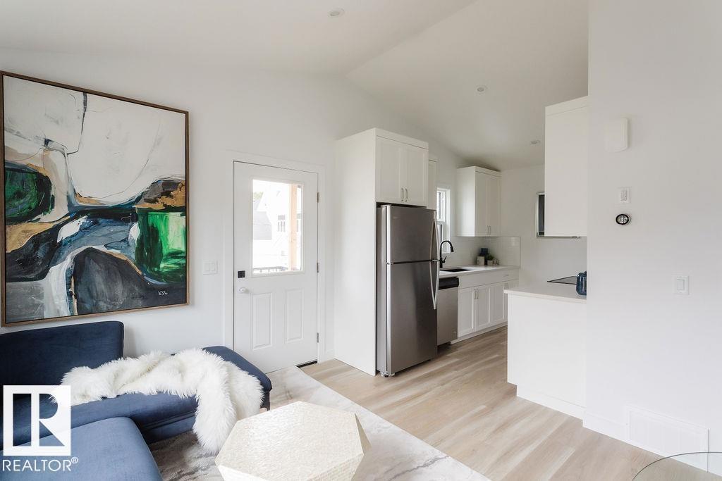 9721 96 ST NW, Edmonton