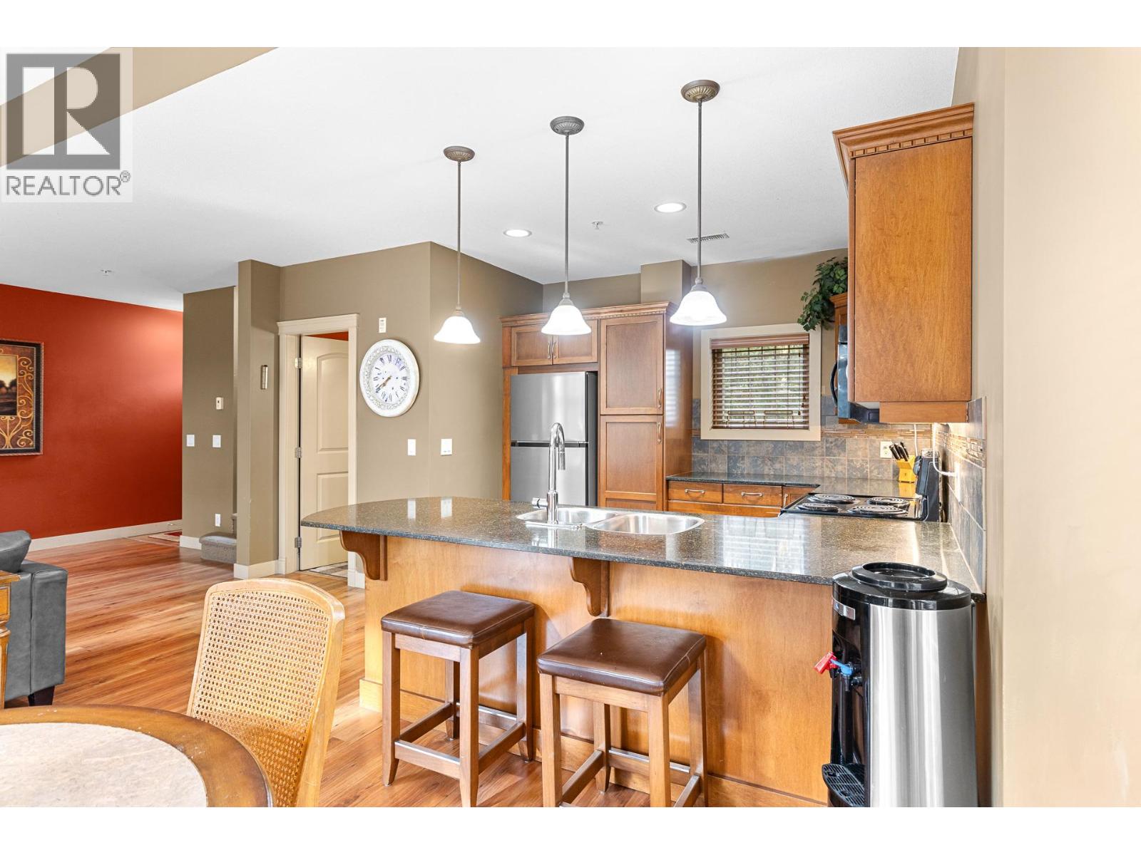 1795 Country Club Drive Unit# 201, Kelowna