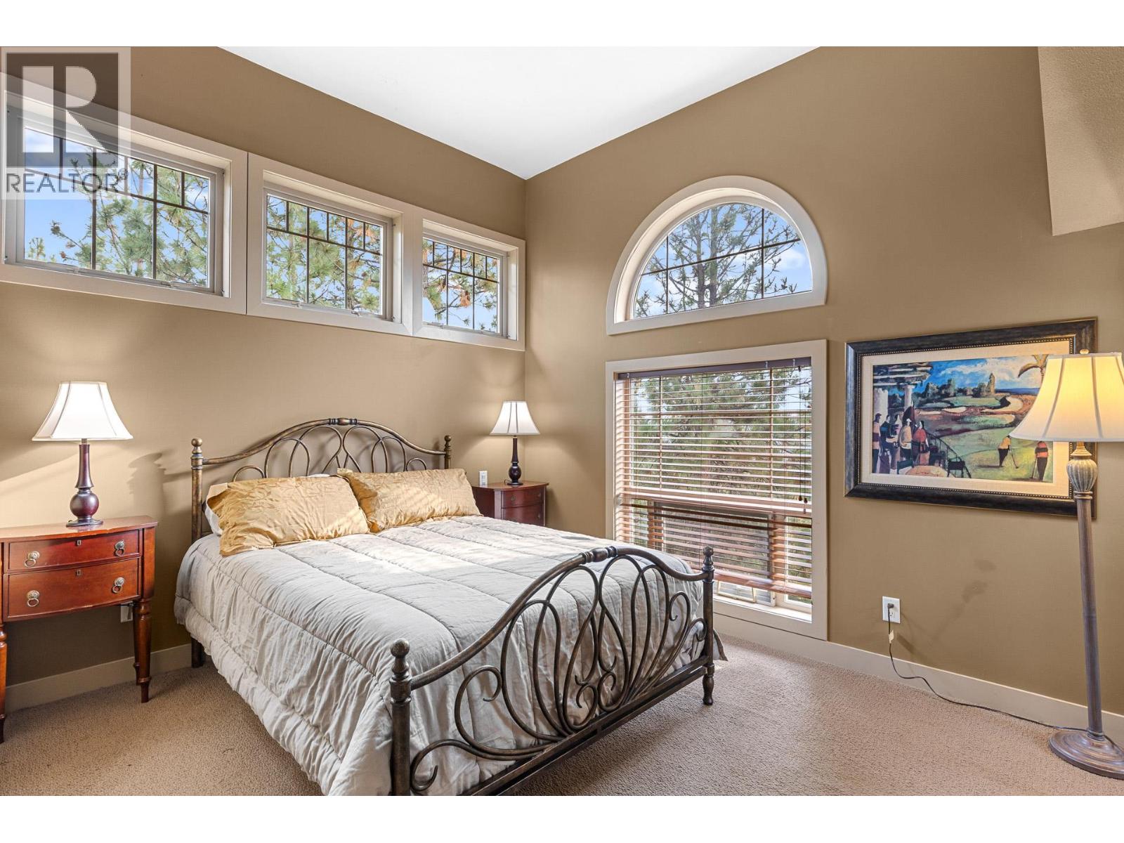 1795 Country Club Drive Unit# 201, Kelowna