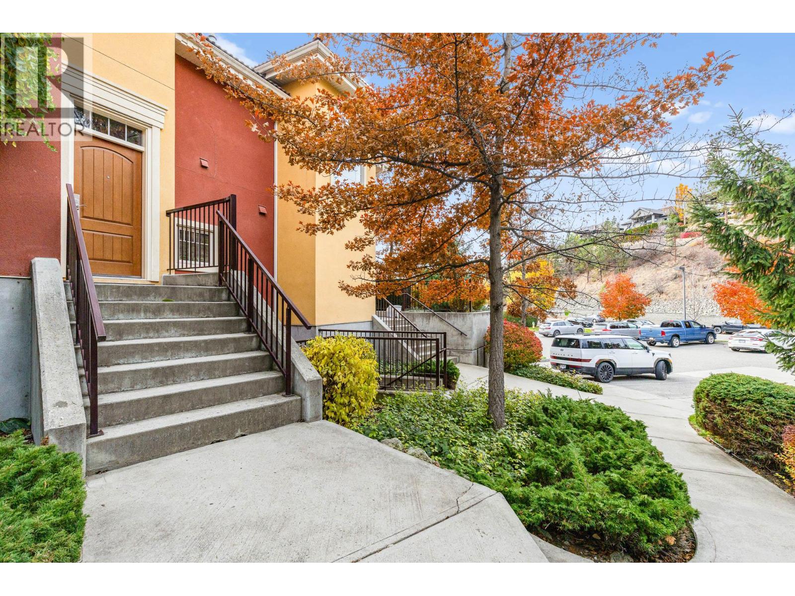 1795 Country Club Drive Unit# 201, Kelowna