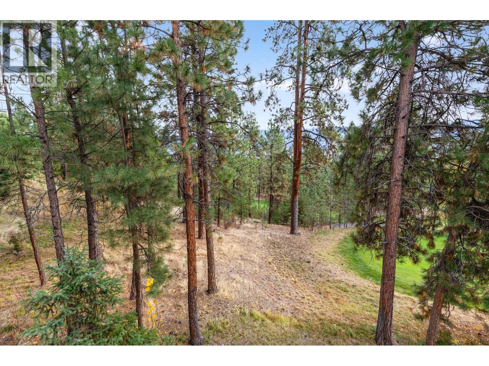 1795 Country Club Drive Unit# 201, Kelowna