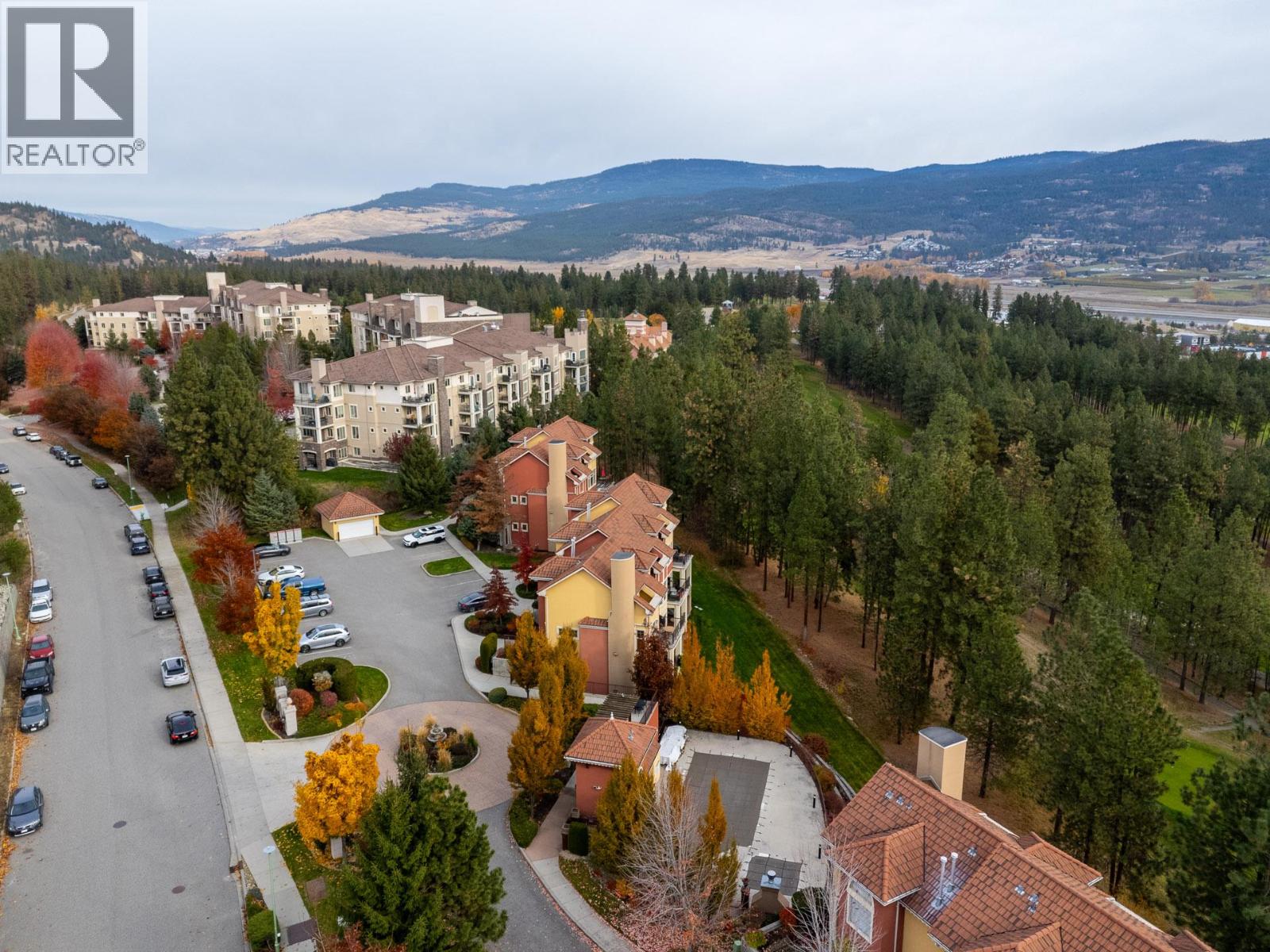 1795 Country Club Drive Unit# 201, Kelowna