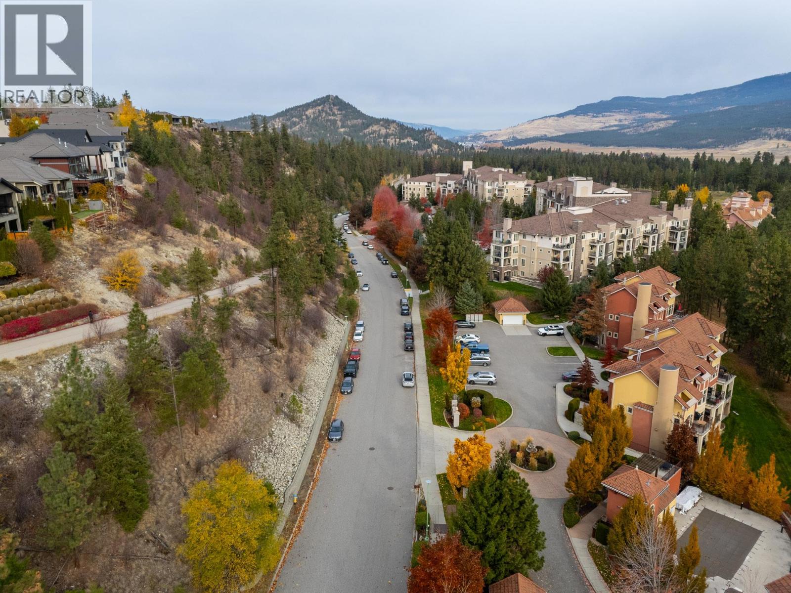 1795 Country Club Drive Unit# 201, Kelowna