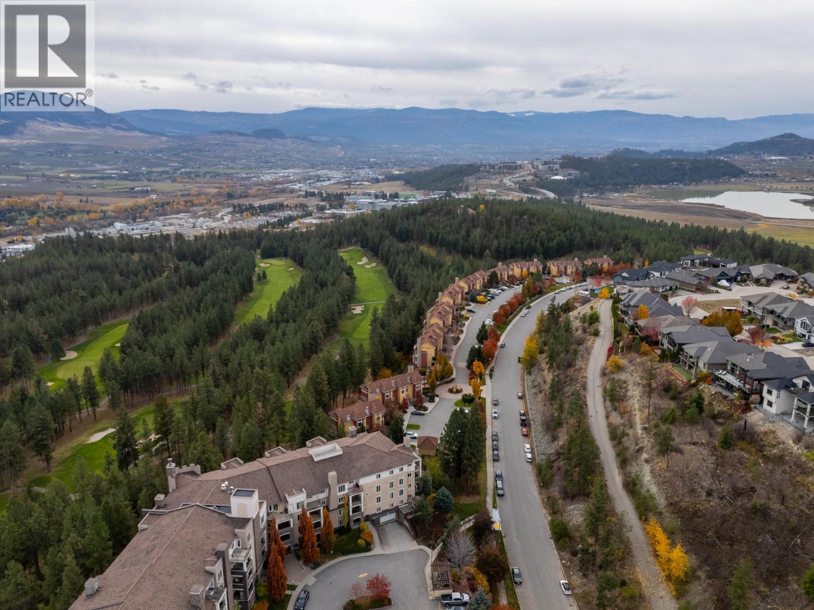 1795 Country Club Drive Unit# 201, Kelowna