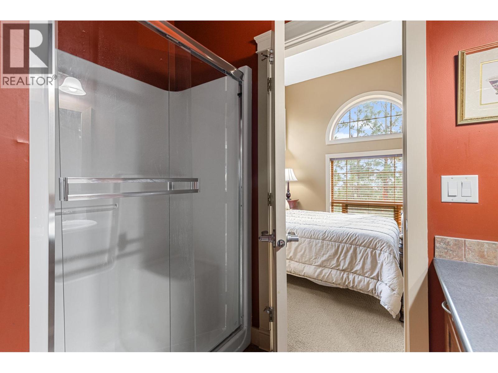 1795 Country Club Drive Unit# 201, Kelowna