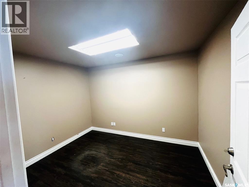 453 Main STREET — photo 7