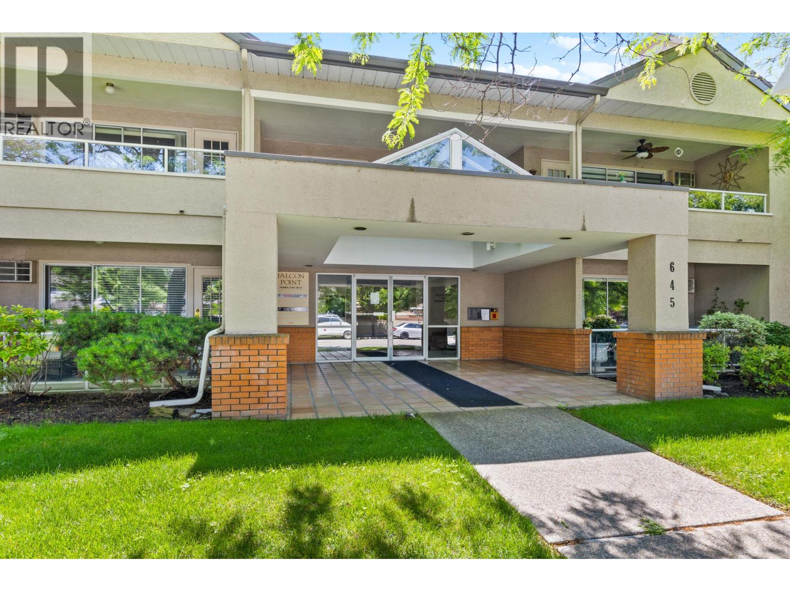 205 645 Barrera Road, Kelowna